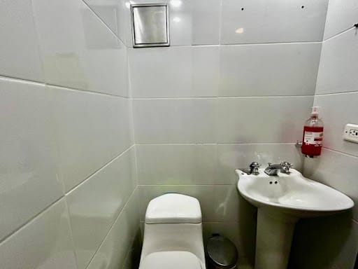 Oficina en arriendo en Santa Maria No. 3, Itagüí, 81 m² · foto 11 de 11
