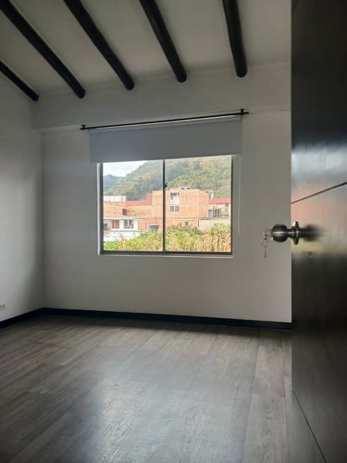 Casa de 3 alcobas en venta en El Abra, Cota, 180 m² · foto 18 de 24