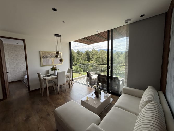 Apartamento de 2 alcobas en venta en Los Salados, El Retiro, 90 m² · foto 2 de 23
