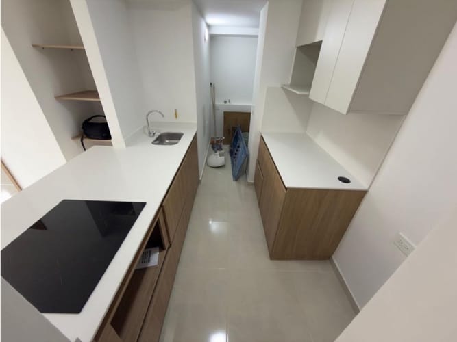 Apartamento de 3 alcobas en arriendo en Calasanz, Medellín, 72 m² · foto 3 de 19