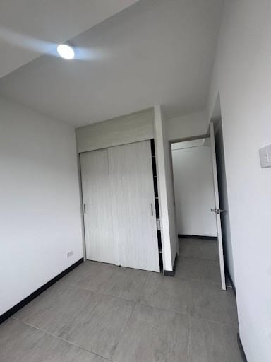 Apartamento de 3 alcobas en arriendo en Aves Maria, Sabaneta, 82 m² · foto 6 de 12