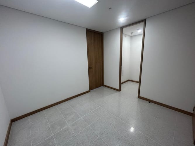 Consultorio en venta en La America, Medellín, 29 m² · foto 11 de 18