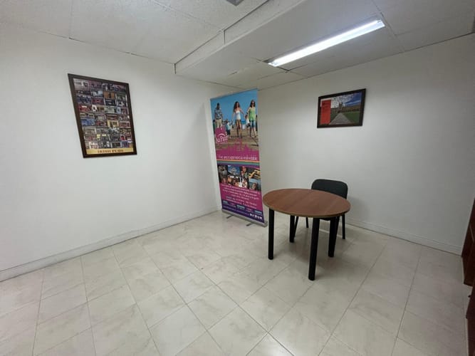 Oficina en arriendo en Milla De Oro, Medellín, 48 m² · foto 2 de 8