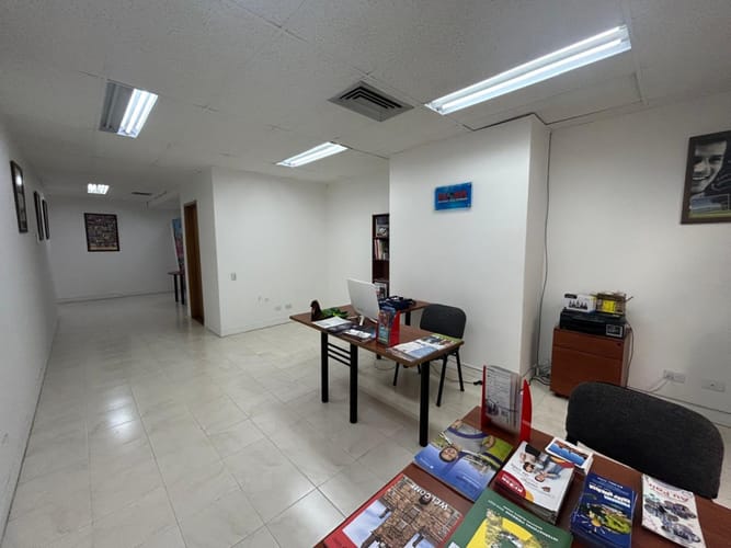 Oficina en arriendo en Milla De Oro, Medellín, 48 m² · foto 4 de 8