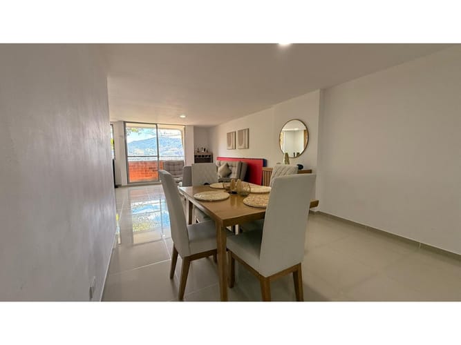 Apartamento de 4 alcobas en venta en Cumbres, Envigado, 112 m² · foto 6 de 22