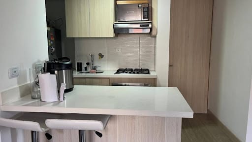 Apartamento de 3 alcobas en venta en La Industrial, Marinilla, 65 m² · foto 4 de 9