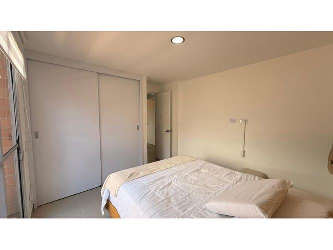 Apartamento de 4 alcobas en venta en Cumbres, Envigado, 112 m² · foto 19 de 22