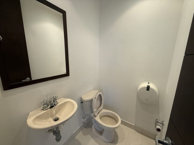 Oficina en arriendo en Los Balsos, Medellín, 83 m² · foto 15 de 20