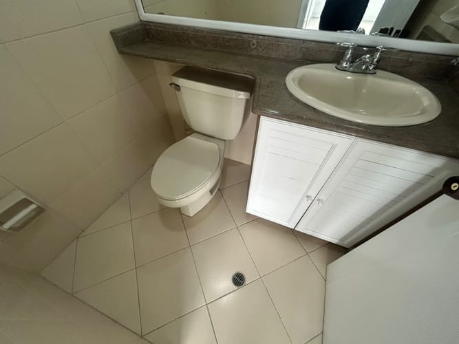 Oficina en arriendo en Astorga, Medellín, 65 m² · foto 5 de 7