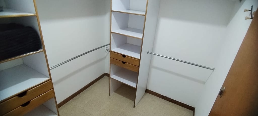 Apartamento de 3 alcobas en arriendo en Las Lomas, Medellín, 145 m² · foto 17 de 23
