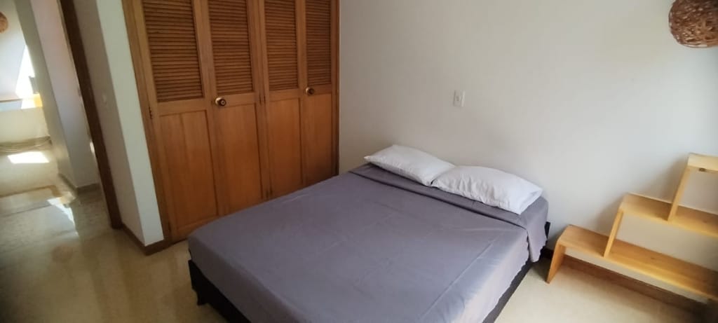 Apartamento de 3 alcobas en arriendo en Las Lomas, Medellín, 145 m² · foto 19 de 23
