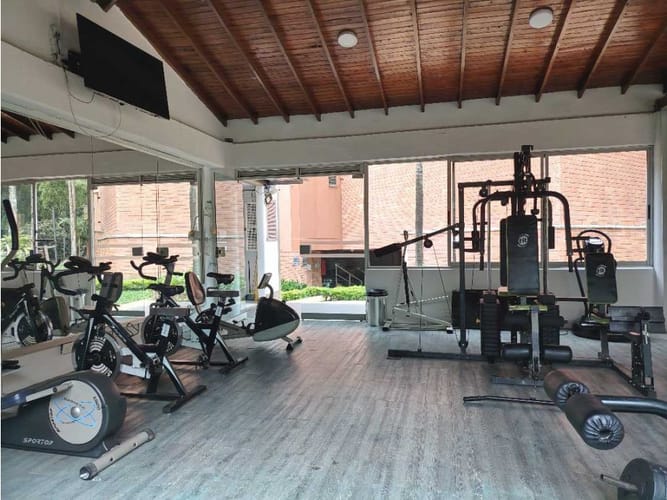 Casa de 3 alcobas en arriendo en Alejandria, Medellín, 170 m² · foto 3 de 23