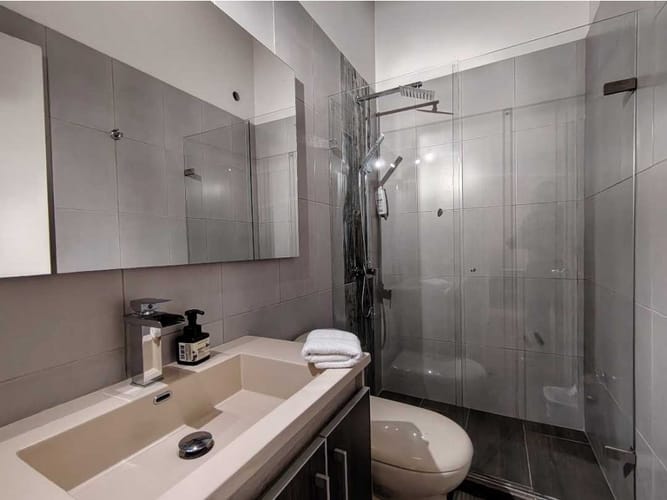 Casa de 3 alcobas en arriendo en Alejandria, Medellín, 170 m² · foto 9 de 23