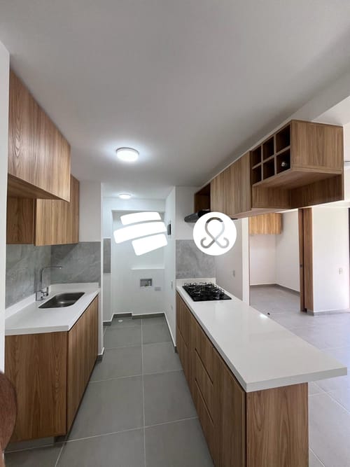 Apartamento de 3 alcobas en venta en El Carmen De Viboral, El Carmen de Viboral · foto 2 de 14