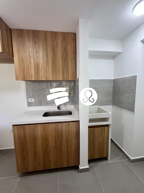 Apartamento de 3 alcobas en venta en El Carmen De Viboral, El Carmen de Viboral · foto 3 de 14