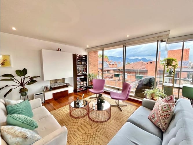 Apartamento de 3 alcobas en venta en San Patricio, Bogotá, 130 m² · foto 5 de 21