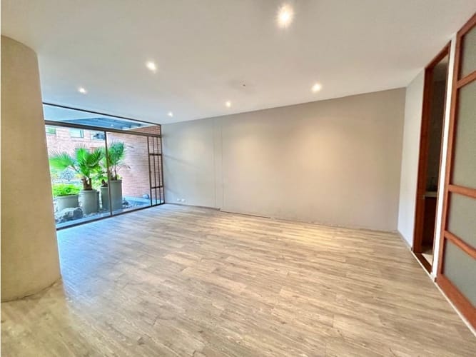 Apartamento de 3 alcobas en venta en San Patricio, Bogotá, 130 m² · foto 15 de 21