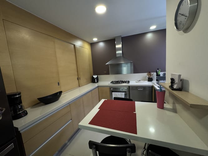Apartamento de 3 alcobas en arriendo en La Florida, Medellín, 190 m² · foto 8 de 24