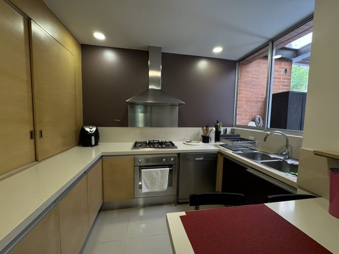 Apartamento de 3 alcobas en arriendo en La Florida, Medellín, 190 m² · foto 9 de 24