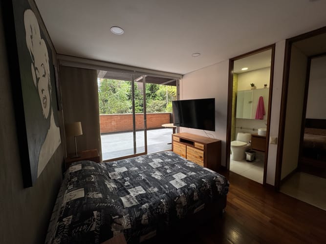Apartamento de 3 alcobas en arriendo en La Florida, Medellín, 190 m² · foto 15 de 24