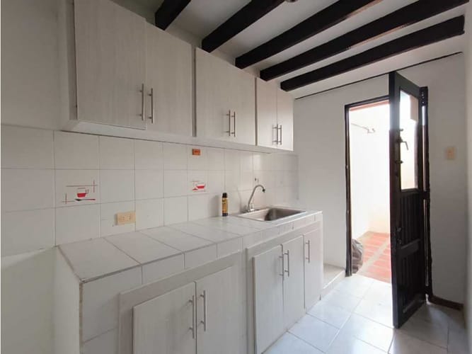 Apartamento de 1 alcoba en arriendo en La Enea, Manizales, 50 m² · foto 9 de 13