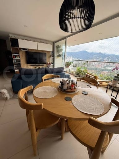 Apartamento de 3 alcobas en arriendo en Suramérica, Itagüí, 102 m² · foto 2 de 19