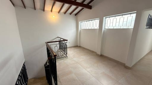 Casa de 3 alcobas en arriendo en Belén Rosales, Medellín, 200 m² · foto 10 de 23