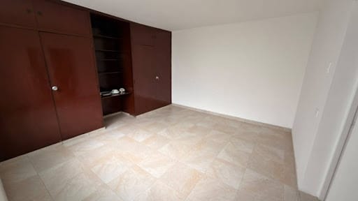 Casa de 3 alcobas en arriendo en Belén Rosales, Medellín, 200 m² · foto 13 de 23