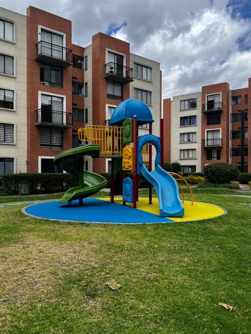 Apartamento de 3 alcobas en venta en Los Angeles, Madrid, 62 m² · foto 19 de 19