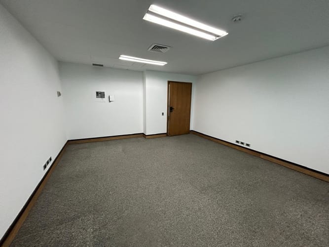 Oficina en arriendo en Milla De Oro, Medellín, 50 m² · foto 2 de 6