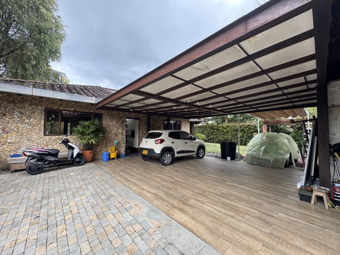 Casa de 4 alcobas en venta en Aeropuerto, Rionegro, 304 m² · foto 7 de 21