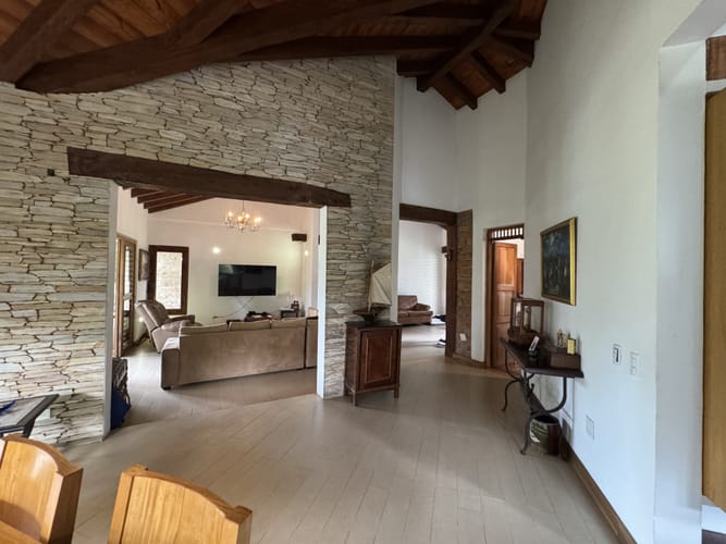 Casa de 4 alcobas en venta en Aeropuerto, Rionegro, 304 m² · foto 9 de 21