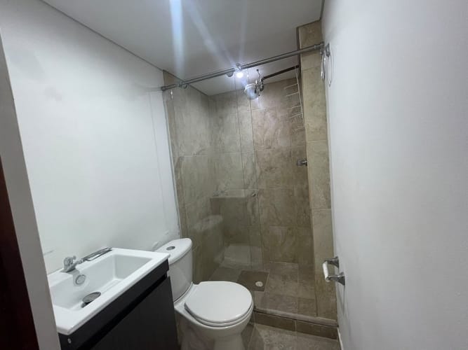 Apartamento de 3 alcobas en arriendo en San Jose, Envigado, 65 m² · foto 7 de 12