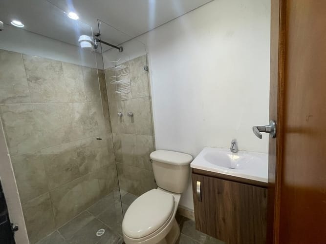 Apartamento de 3 alcobas en arriendo en San Jose, Envigado, 65 m² · foto 8 de 12