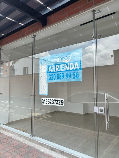 Local en arriendo en Parque Natura, Jamundí, 20 m² · foto 8 de 12