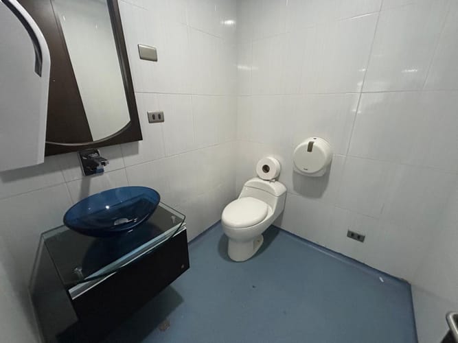 Oficina en arriendo en Villa Carlota, Medellín, 509 m² · foto 5 de 24