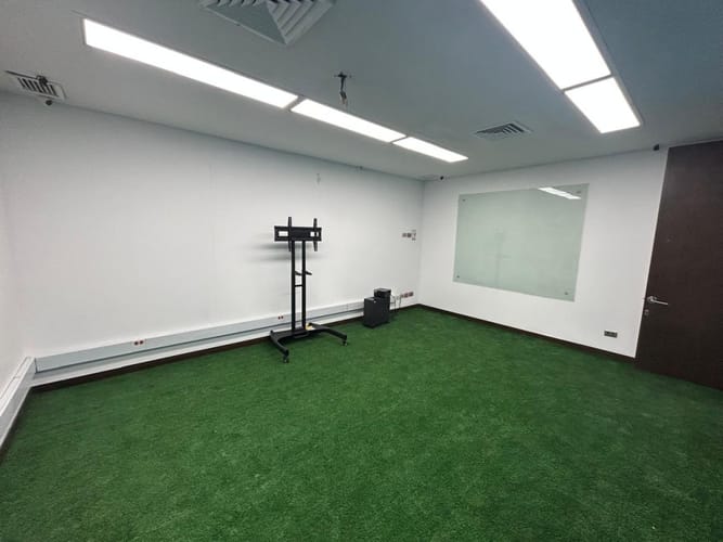 Oficina en arriendo en Villa Carlota, Medellín, 509 m² · foto 6 de 24