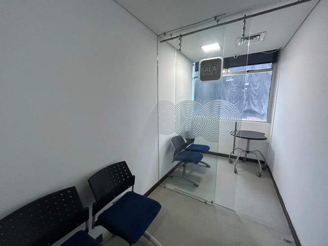 Oficina en arriendo en Villa Carlota, Medellín, 509 m² · foto 7 de 24