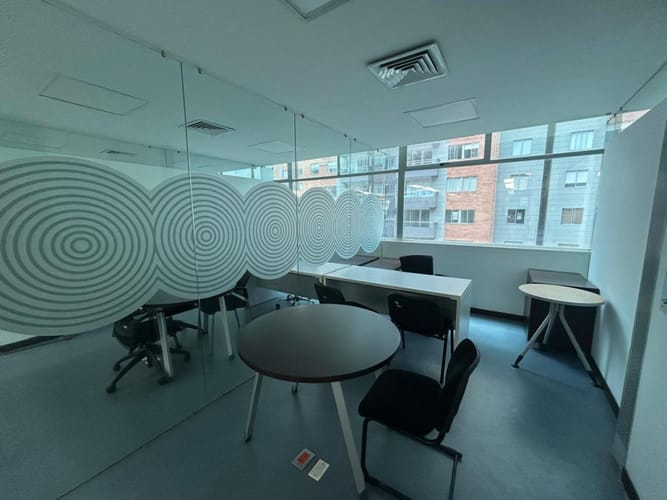 Oficina en arriendo en Villa Carlota, Medellín, 509 m² · foto 22 de 24
