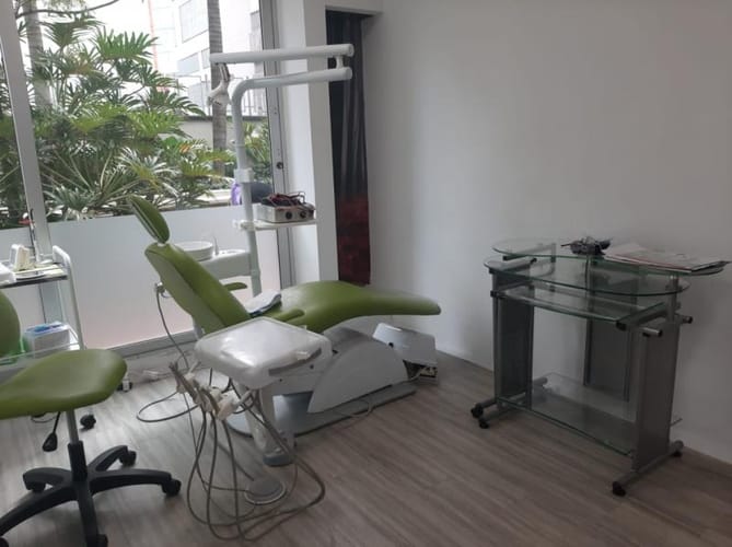 Local en venta en Milla De Oro, Medellín, 60 m² · foto 2 de 15