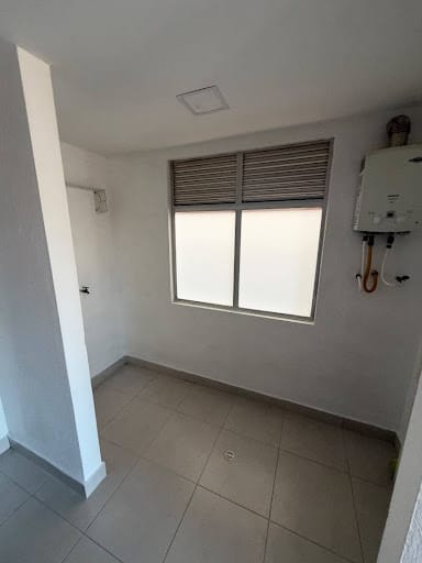 Apartamento de 2 alcobas en venta en Gualanday, Rionegro, 73 m² · foto 9 de 9