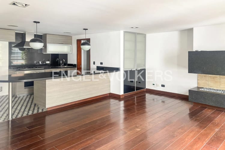 Apartamento de 1 alcoba en arriendo en Santa Barbara, Bogotá, 88 m² · foto 3 de 11