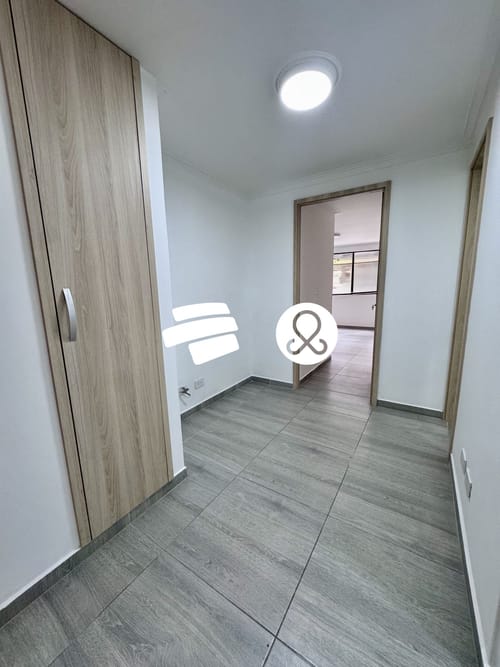 Apartamento de 3 alcobas en venta en La Florida, Medellín, 138 m² · foto 11 de 18