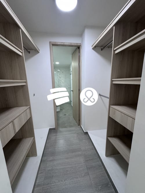 Apartamento de 3 alcobas en venta en La Florida, Medellín, 138 m² · foto 12 de 18