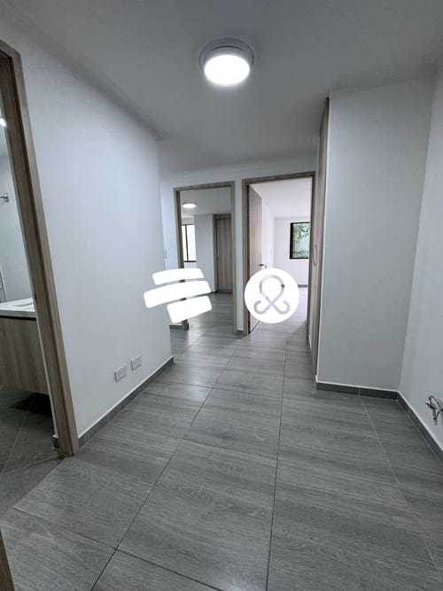 Apartamento de 3 alcobas en venta en La Florida, Medellín, 138 m² · foto 13 de 18