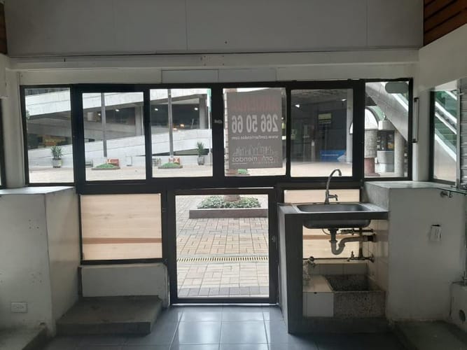 Local en venta en Prado, Medellín, 15 m² · foto 7 de 11