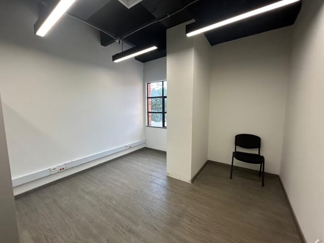 Oficina en arriendo en Milla De Oro, Medellín, 48 m² · foto 8 de 8