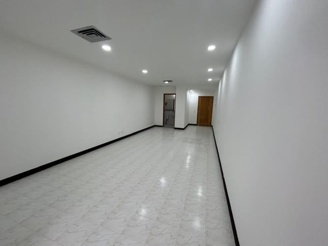 Oficina en arriendo en Milla De Oro, Medellín, 48 m² · foto 4 de 7