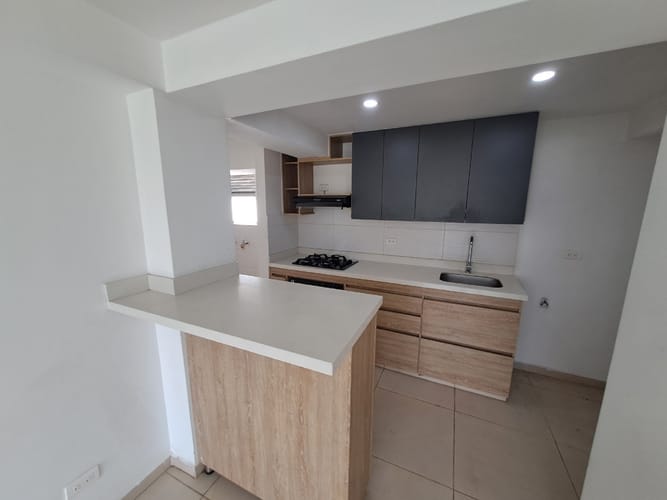 Apartamento de 2 alcobas en arriendo en Belén Las Mercedes, Medellín, 54 m² · foto 2 de 18