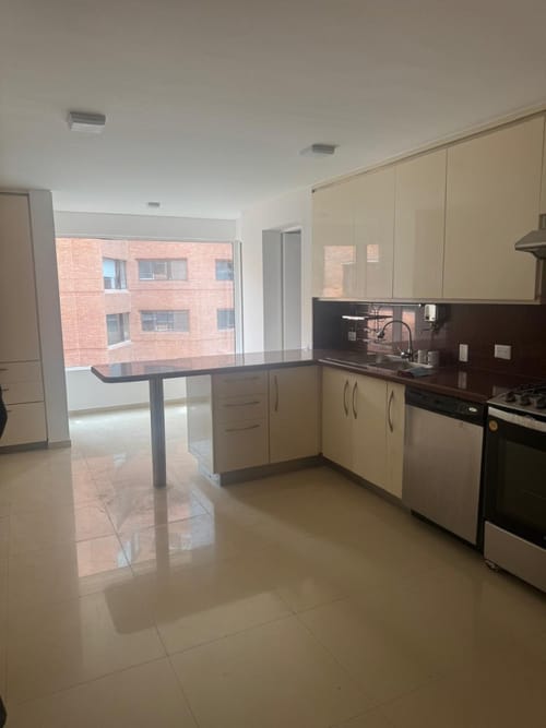 Apartamento de 3 alcobas en venta en La Cabrera, Bogotá, 236 m² · foto 5 de 21